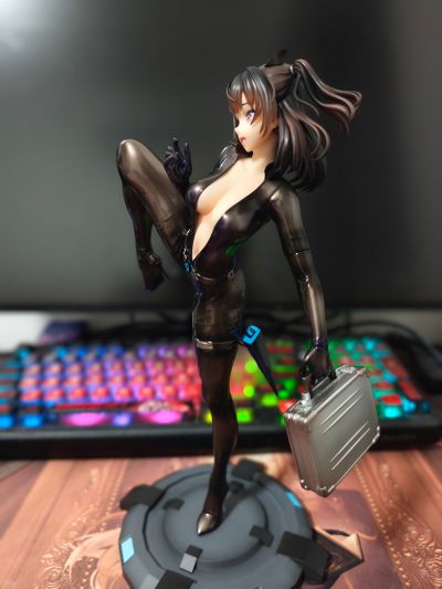 棕色尘埃2 莎赫拉查德 代号S
