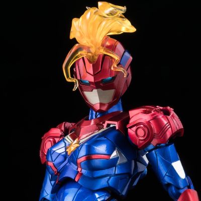 Fighting Armor 漫威   惊奇队长