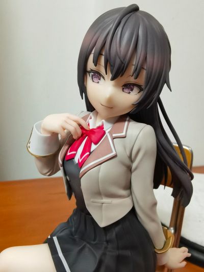 不时用俄语小声说真心话的邻桌艾莉同学 周防有希