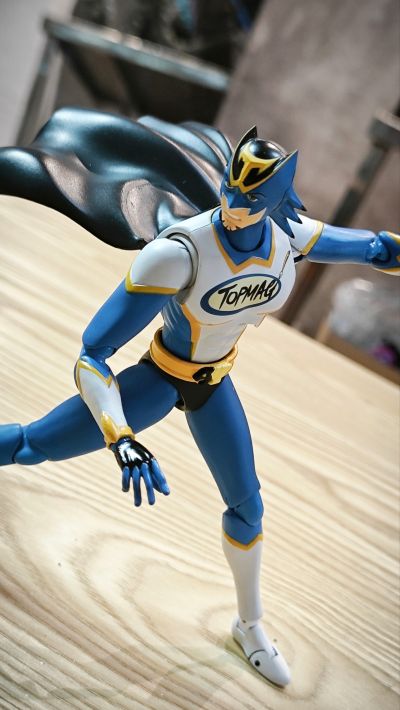 S.H.Figuarts  狂野猛虎 TOPMAG版