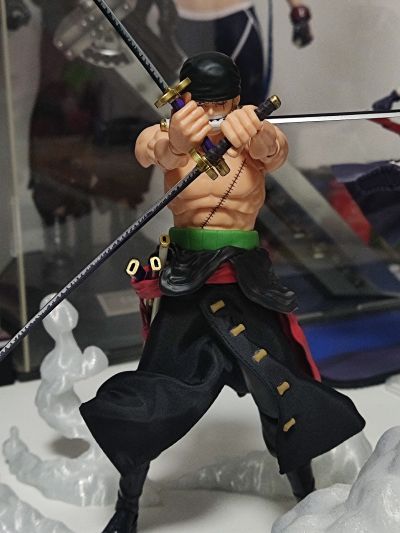 S.H.Figuarts 航海王 罗罗诺亚·佐罗-地狱之王-