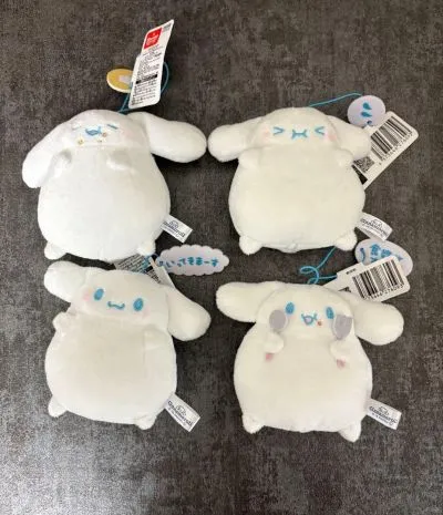 玉桂狗 胖乎乎大口吃 附对白毛绒挂件
