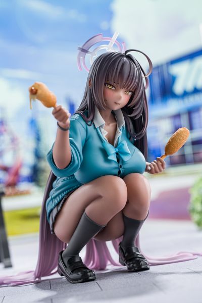 蔚蓝档案 角楯花凛 (制服）纪念大厅版