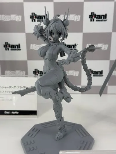 「索菲亚· F· 希琳 龙拳Ver.」1/9  包胶可动模型