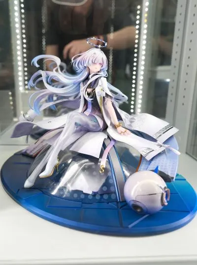 鸣潮 莫宁