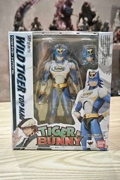 S.H.Figuarts  狂野猛虎 TOPMAG版