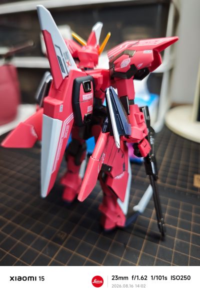 HG 1/144 R05 神盾高达