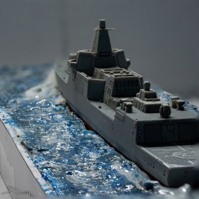 编号：06729 1/700 世界战舰系列 中国海军 055型导弹驱逐舰