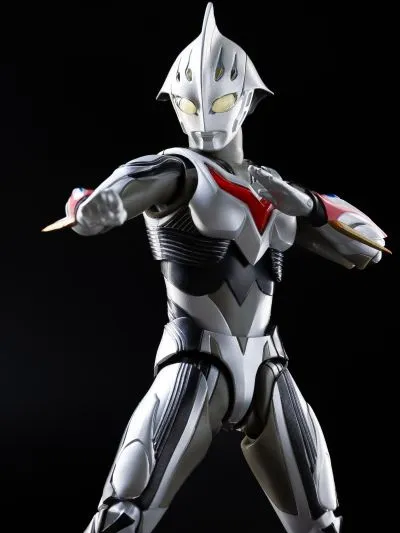 S.H.Figuarts 奈克赛斯奥特曼 幼年形态
