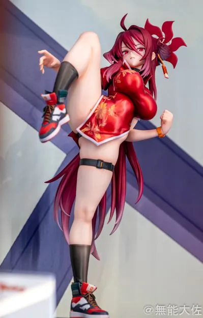 蔚蓝档案 鹿山丽情 纪念大厅版