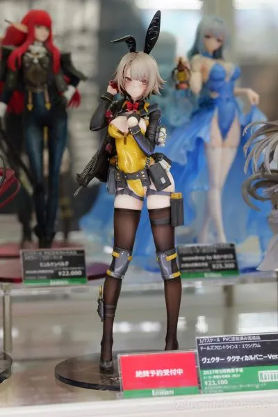 少女前线2：追放 维克托 战地兔影
