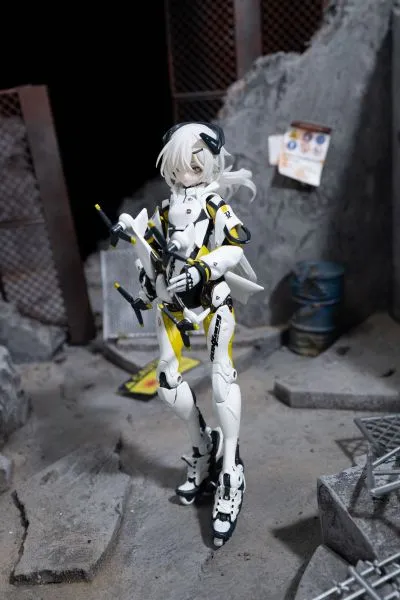 手办