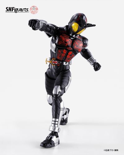 S.H.Figuarts（真骨雕制法） 假面骑士黑暗甲斗王 骑士形态 20周年纪念版