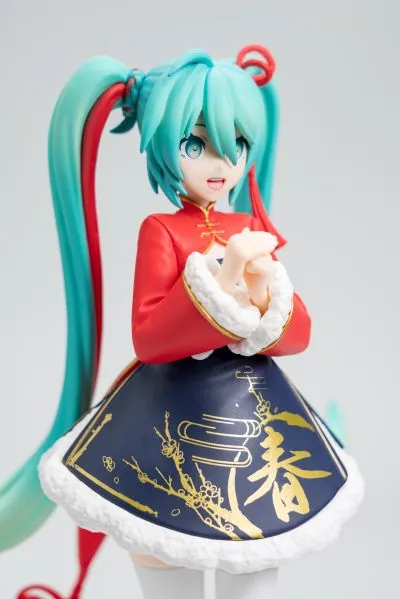 手办