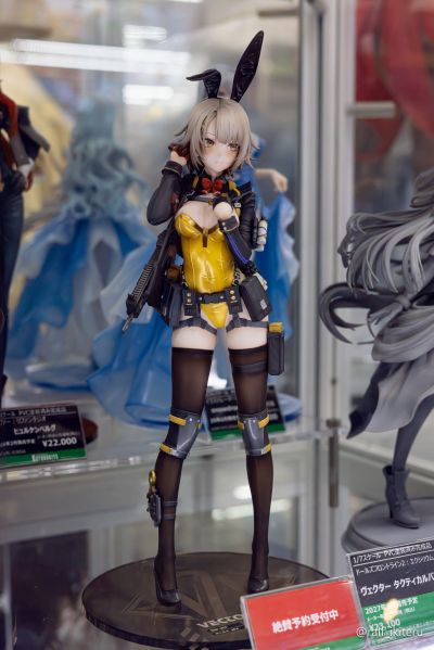 少女前线2：追放 维克托 战地兔影