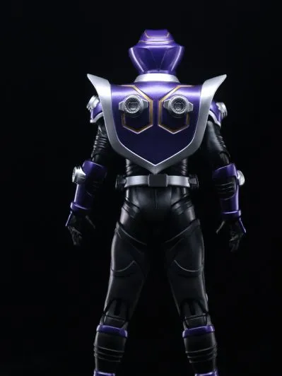 S.H.Figuarts（真骨雕制法） 假面骑士王蛇