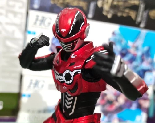 S.H.Figuarts 卡邦・无限