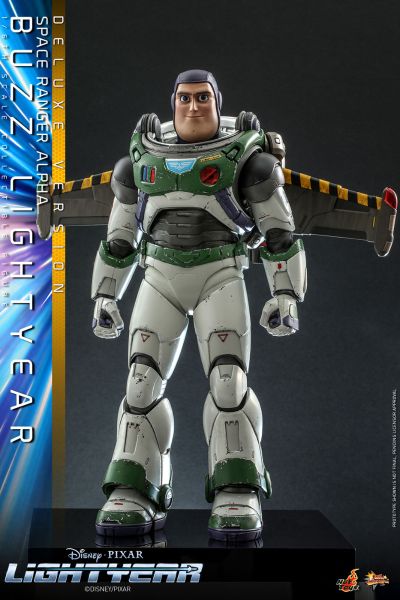 MMS635 《光年正传》空游侠巴斯光年（阿尔法太空服） （豪华版）