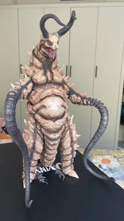 手办