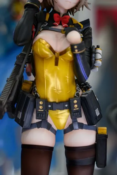 少女前线2：追放 维克托 战地兔影