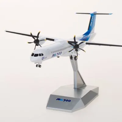 1/72 新舟700客机