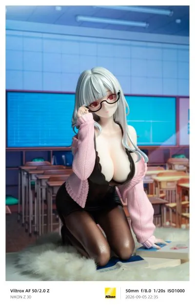 生理卫生课女教师