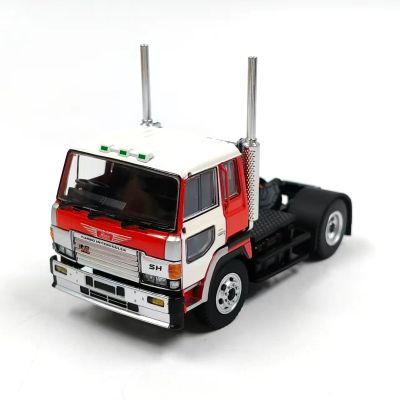 1/64 日野超级海豚SH“大鹰”牵引卡车