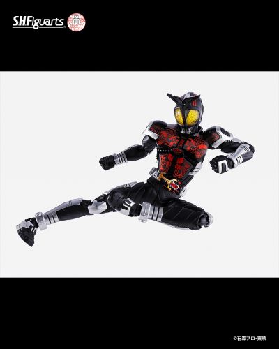 S.H.Figuarts（真骨雕制法） 假面骑士黑暗甲斗王 骑士形态 20周年纪念版