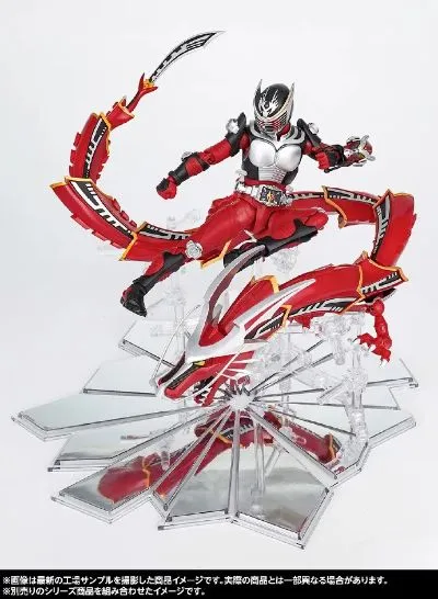 S.H.Figuarts 深红之龙＆假面骑士龙骑扩展配件包