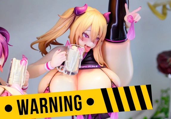 津美纪 魅魔服装
