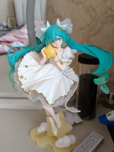 手办