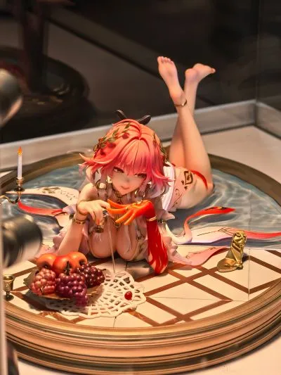 鸣潮 椿 红椿盛放