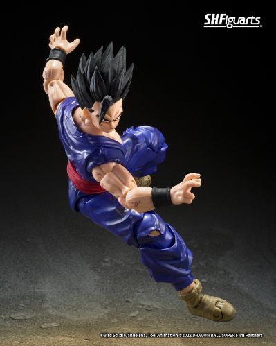 S.H.Figuarts 究极悟饭 SUPER HERO -战损版-