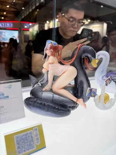 棕色尘埃2 海军队长 席比雅